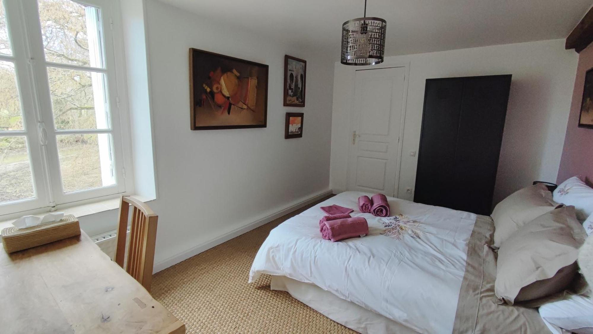 Le Moulin Grenon Bed & Breakfast Mézilles Екстериор снимка